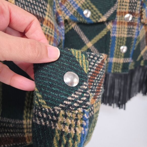 Blank NYC Green Plaid Crop Shacket with Fringe Jacket Women's Size Small FLAWED - Picture 5 of 11
